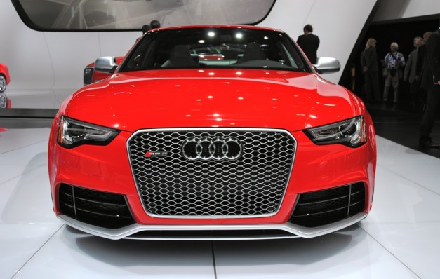 Обзор новинки 2013 Audi RS5
